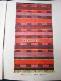 Kotiliesi 1932 nr 9 (kansi Martta Wendelin ) Toukokuu 1932. Askarteluohje: vesiratas. Artikkeli Torakat Suomesta sukupuuttoon.Värikuvassa matto, mallin nimi