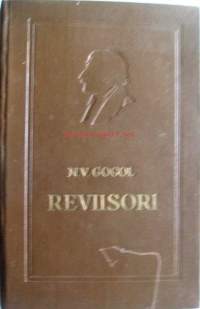 Reviisori : viisinäytöksinen näytelmä / N. V. Gogol.Julkaistu:Petroskoi : Karjalais-suomalaisen SNT:n valtion kustannusliike, 1952.