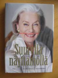 Suurella näyttämöllä