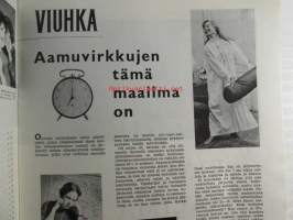 Viuhka 1961 nr 3, sis. mm. seur. artikkelit / kuvat / mainokset; Leikkikää viisaasti asusteilla, Modern Jazz Quartet, Sunnuntaipaistin resepti, Kehittynyt ja