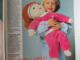 Eeva neule 1986 nr 1, suuri vauva &amp; lapsinumero, katso sisältö kuvista tarkemmin.