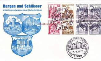FDC Saksa Burgen Und Schlösser - Postimerkkivihosta, 01.06.1977. 2 x 50 Pf, 2 x 20 Pf, 4 x 10 Pf.  Linnat ja linnoitukset -käyttömerkkisarjaa.