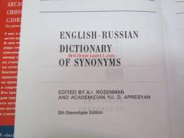 Anglo-russkij sinonimizeskij slovar / English-russian dictionary of synonyms -sanakirja