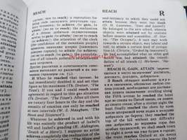 Anglo-russkij sinonimizeskij slovar / English-russian dictionary of synonyms -sanakirja