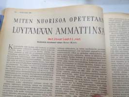 Kotiliesi 1935 nr 5 maaliskuu I, sis. mm. seur. artikkelit / kuvat / mainokset; Kansikuva piirtänyt Martta Wendelin, Gallen-Kallela Kalevala-taulujäljennöksiä