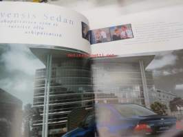 Toyota Avensis 1998 -myyntiesite