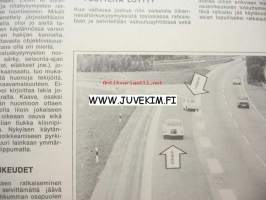 Auto ja Liikenne 1968 nr 9, Käytetty öljy, Uusia liikennemerkkejä, Inarista Kittilään, Fiat 238, ym.