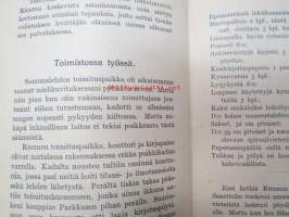 &quot;Riennon toimitus&quot; piirteitä Kolkkalan kaupungin sivistyshistoriasta - leimattu &quot;Itämeren Jalkaväkirykmentti nr 1, 1 Konekivääri Komppania&quot;