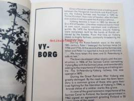 From Vyborg to Moscow - a guide-book for motorists travelling along the Vyborg - Lerningrad - Moscow -route - opaskirja automatkailuun Viipurista Leningradin kautta