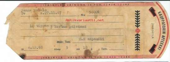 Kauppatorin  Apteekki  Jyväskylä  - resepti signatuuri  1968