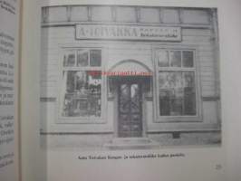 A.Toivakka Oy 1923-1983 - kappale kaupan matkaa Mikkelissä