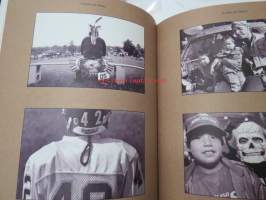 A circle of nations - Voices and visions of American indians - Nort American native writers &amp; photographers
