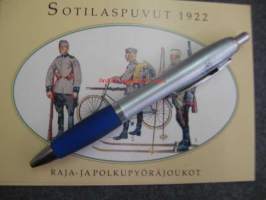 Sotilaspuvut 1922 - Raja- ja polkupyöräjoukot - postikortti kulkematon