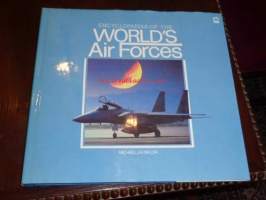 encyclopaedia of the world&#039;s air forces