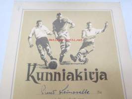 Kunniakirja Simo Leinoselle jalkapalloilussa saavutetusta piirinmestaruudesta B-jun. luokassa vuonna 1957 / Suomen Palloliitto, Turun Piiri