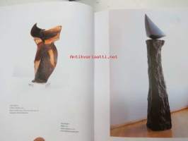 Muutosten pyörteissä  - suomalaista kuvataidetta 1960-1980-luvuilta (Amos Anderssonin taidemuseo 2012) -näyttelykirja