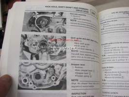 Yamaha YZ125(F)/LC owner´s service manual -käyttäjän huolto-ohjekirja englanniksi