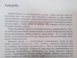 Suuri ompelu- ja käsityökirja