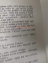 Puukkojunkkarit - kuvauksia nyrkkivallan ajoilta, Koulun peruskirjasto 26
