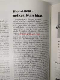 Suomen Autolehti 1961 nr 4, sis. mm. seur. artikkelit / kuvat / mainokset; Kannessa Kuormakone Oy 17.500 nummi-kippi, Levacar-pintaliitäjä Bilia:n vetonumerona,