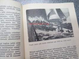 Pagisid meie purjedes (on raamat merest ja inimestest, nendest, kes soidavad merd sportlikul eesmärgil - purjesportlastesta) -eestiläistä purjehdusta ja ja