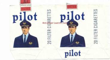 Pilot Tuusula  -   saumoista avattu  tupakka-aski