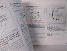 Toyota Camry owner´s manual - Käyttöohjekirja englanniksi
