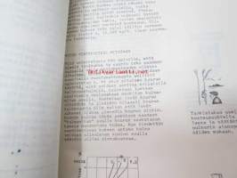 Labor - Laatu periaatteena / Kvalitet som princip - Todistus puimurinkuljettajakursseista 1966 + Miten leikkuupuimurilla saadaan hyviä puintituloksia +