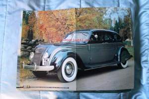 Autojuliste - Chrysler Airflow C-17, 1937. 52 x 41 cm.