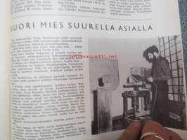 Uusi Nainen 1968 nr 8, sis. mm. seur artikkelit / kuvat / mainokset; Lauluyhtye Muksut - Inga Hinnerichsen, Seppo tikka, Leo Lastumäki = Petteri Pyörittäjä,