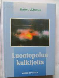 luontopolun kulkijoita