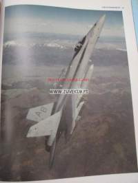 Sky warriors. Combat Aircraft of the ´90s 