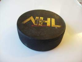 Jääkiekko  NHL - käytetty