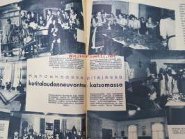 Kotiliesi 1938 nr 4, helmikuu II, sis. mm. seur artikkelit / kuvat / mainokset; Kansikuva Martta Wendelin, Kodin lääkekaappi teko-ohje sivulla 2, Vaasan leipää,