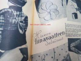 Kotiliesi 1938 nr 4, helmikuu II, sis. mm. seur artikkelit / kuvat / mainokset; Kansikuva Martta Wendelin, Kodin lääkekaappi teko-ohje sivulla 2, Vaasan leipää,