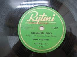 Rytmi R 6159 Erkki Junkkarinen - Valssi menneiltä ajoilta / Takkavalkea palaa -savikiekkoäänilevy, 78 rpm