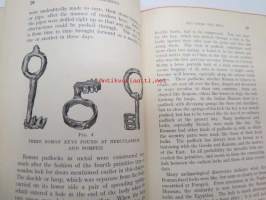 Locks and lockmaking - Pitman´s common commodities and industries -lukot ja niiden valmistaminen, historiallinen katsaus