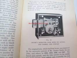 Locks and lockmaking - Pitman´s common commodities and industries -lukot ja niiden valmistaminen, historiallinen katsaus