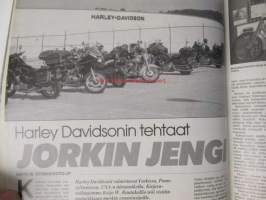 Vauhdin maailma 1989 nr 3 -mm. Paris-Dakar suomalaiskertomaa…, Monte Carlo MM-ralli, Kuukauden profiili Tommi Ahvala, Harley Davidson tehdas, Moto Guzzi Mille T,