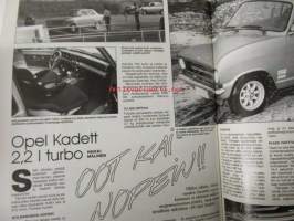 Vauhdin maailma 1993 nr 1 -mm. Formula 1 Maksaa?, Richard Petty kuningas vetäytyy radoilta, SS Oldsmobile-88, Opel Kadett, Kuukauden profiili Pentti Sinkkilä,