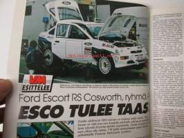 Vauhdin maailma 1993 nr 1 -mm. Formula 1 Maksaa?, Richard Petty kuningas vetäytyy radoilta, SS Oldsmobile-88, Opel Kadett, Kuukauden profiili Pentti Sinkkilä,