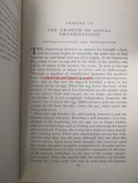 Social behavior in animals - Methuen&#039;s monographs on biological subjects