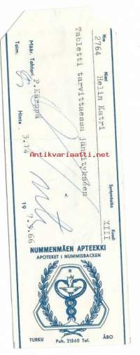 Nummenmäen Apteekki   Turku -    resepti signatuuri  1966