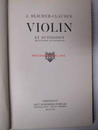 Violin - Et nutidsdigt med et forsspil og intermezzoer
