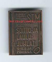 STM Laulu- ja soittojuhlat Porissa  1968 -   neulamerkki rintamerkki