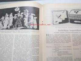 Kotiliesi 1932 nr 22, marraskuu II, 15.11.1932, sis. mm. seur. artikkelit / kuvat / mainokset; Kansikuvitus Martta Wendelin, Havin Teho, Pauligin päivätty,