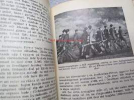 Miljonernas marsch - Folkvandringarna 1940-41 - Gångfrämjandets årsbok 1942 - En särskild upplaga 300 exemplar / nummer 30 -erikoissidos, numeroitu, käsittelee
