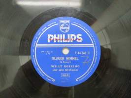 Philips P 44 369 H, Willy Berking - Heisse Küsse / Blauer Himmel -savikiekkoäänilevy, 78 rpm