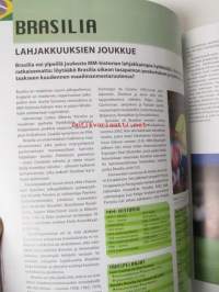 World Cup 06 jalkapallon MM - Joukkueet - Ottelukaaviot - Ottelupaikat - Joukkueiden analyysit - MM-historia - Upeita valokuvia - Pelaajaprofiilit
