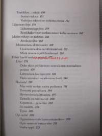 Vanha ja vihreä - virkistyskirja vanhoille ihmisille